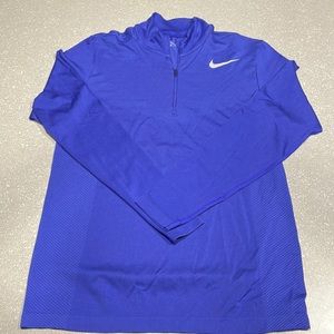 Never Worn - Nike Golf - 1/4 Zip Long Sleeve - Dry-Fit - Medium